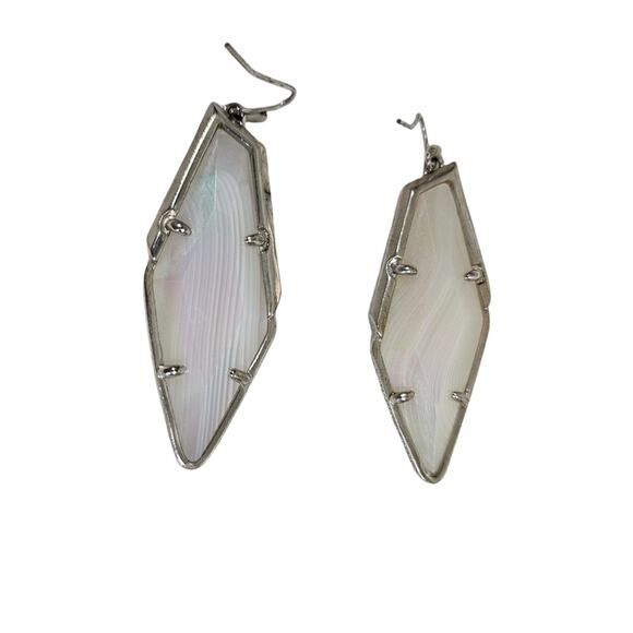 Kendra Scott Bexley White Banded Agate Drop Earrings - Picture 3 of 5